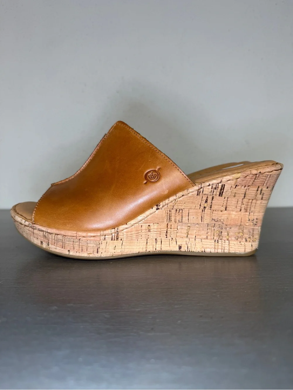 Born Womens Sz 10M Arie Natural Full Grain Leather Platform Wedge Sandals Shoes